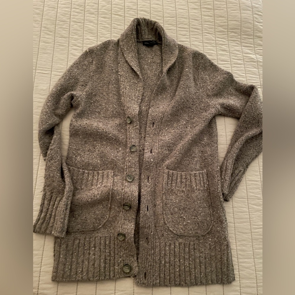 Banana Republic wool, silk blend tan marled open cardigan with 6 buttons
